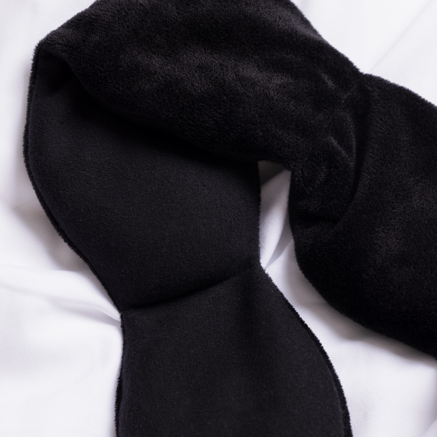 Nodpod Gentle Pressure Sleep Mask | Patented Light Blocking Design for Sleeping, Traveling & Relaxation - Black Onyx